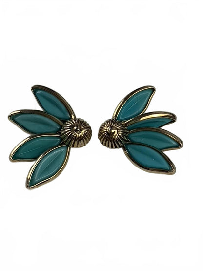 Crown Trifari Gold Plated Blue Glass Quarter-Daisy Clip-On Earrings