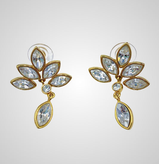 Monet Goldtone 17.3g White Rhinestone Abstract Floral 2 Post CJ Earrings