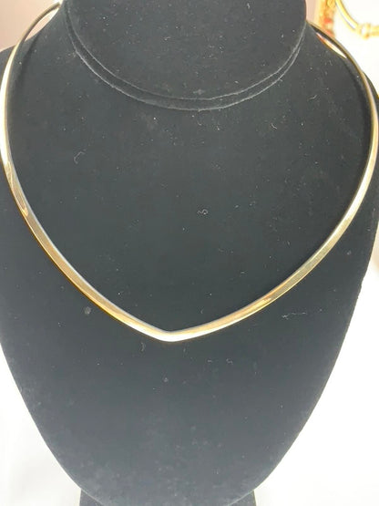 925 Sterling Silver Omega Contoured Heart Choker