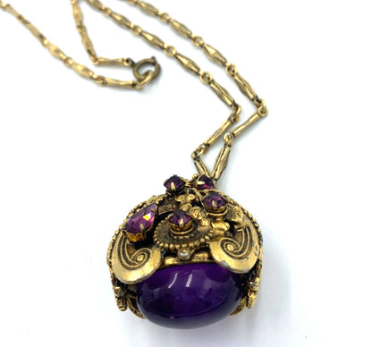 Vintage Victorian Revival Genuine Large Amethyst Cabochon Gold Tone Necklace 25"