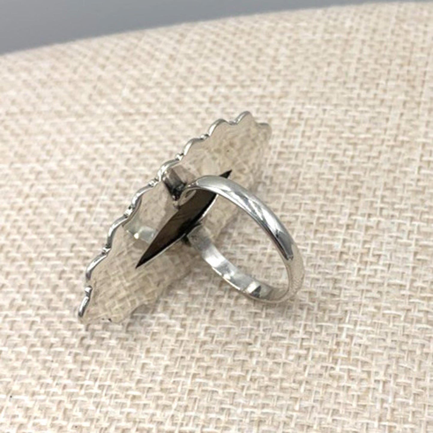 New Old Stock Vintage Native American Large Labradorite Sterling Silver Ring