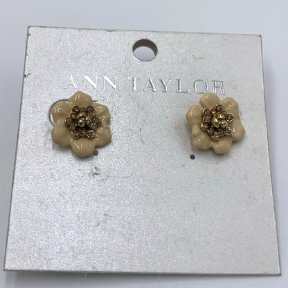 Ann Taylor Stretch Enamel Flower Bracelet Earrings Ring Set