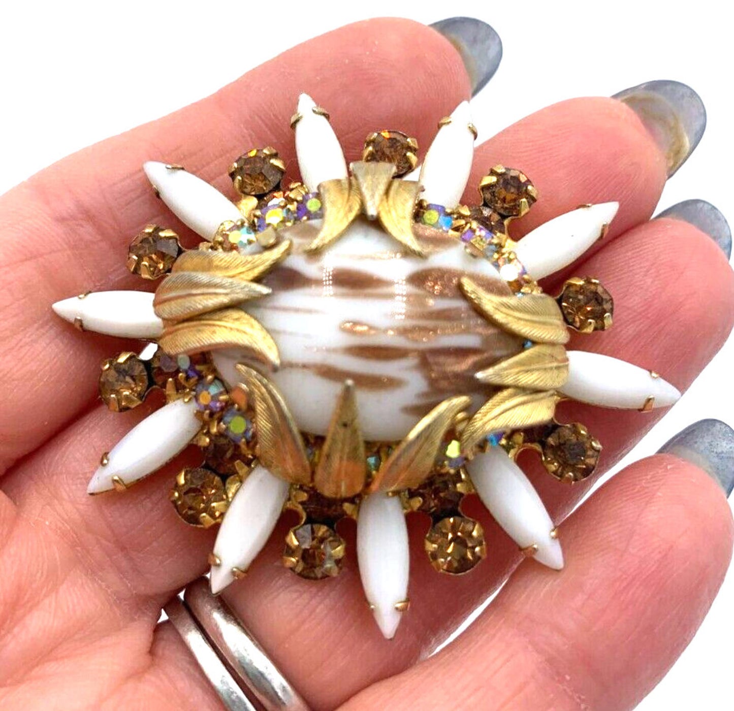 Verified Juliana Book Piece Brooch Pendant Copper Fluss Venus Flame Milk Glass