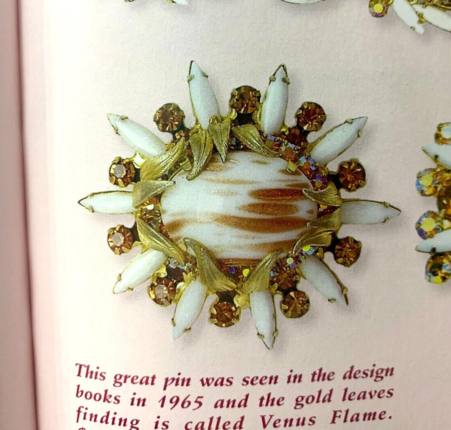 Verified Juliana Book Piece Brooch Pendant Copper Fluss Venus Flame Milk Glass