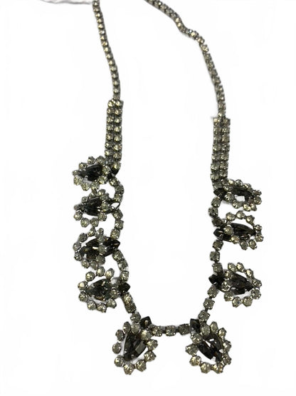 Unsigned Silvertone White & Black Rhinestone Abstract/Florets Necklace