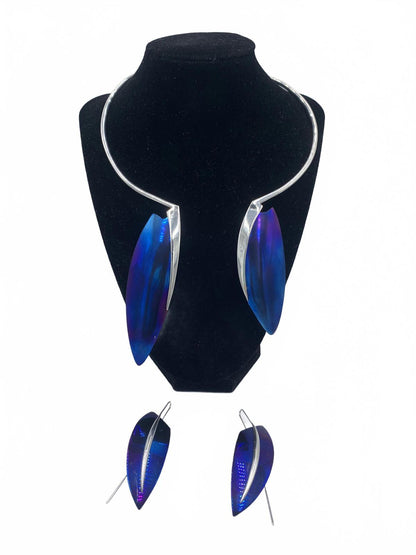 Joachín Berao feather motif necklace & earring set