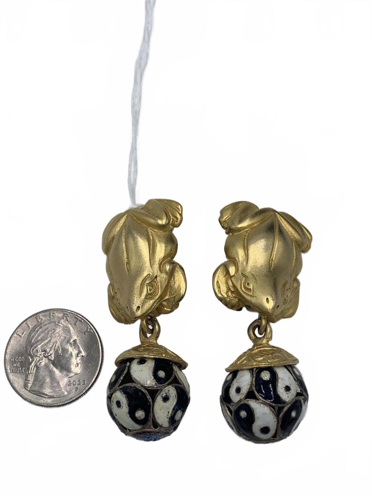 Glenn Miller Anne Turk Tree Frog Yin-Yang Cloisonné Earrings