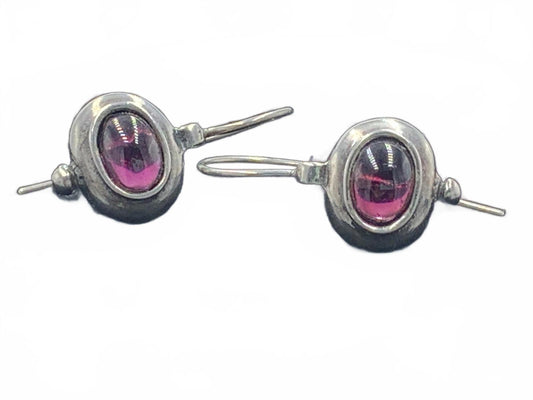 925 Sterling Silver 3.7g Garnet Cabuchon Teardrop 0.5" Locking Hook Earrings