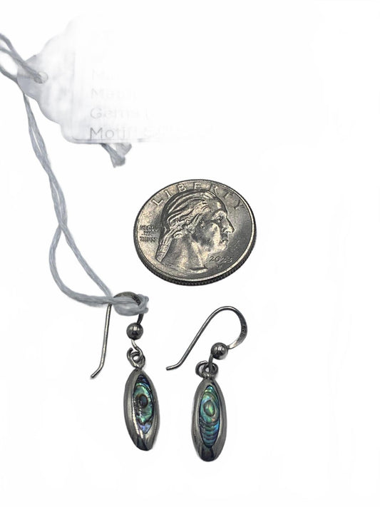Eastern Eye-motif earrings in Sterling Silver Inlaid with Abalone Shell