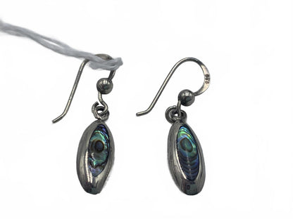 Eastern Eye-motif earrings in Sterling Silver Inlaid with Abalone Shell