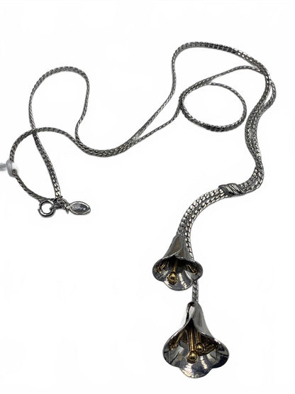 Avon Silvertone 11g Floral/Lily 22" Articulated Lily Chime CJ Necklace