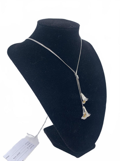 Avon Silvertone 11g Floral/Lily 22" Articulated Lily Chime CJ Necklace