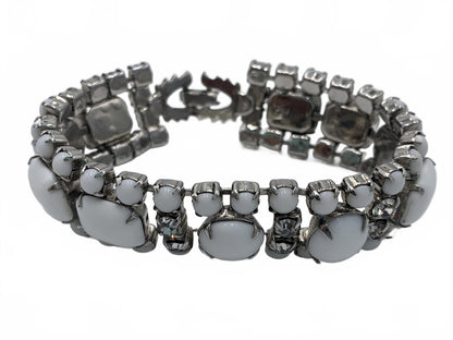 Silvertone Milk glass Parure 4-pc Set (necklace, bracelet, earrings, brooch)