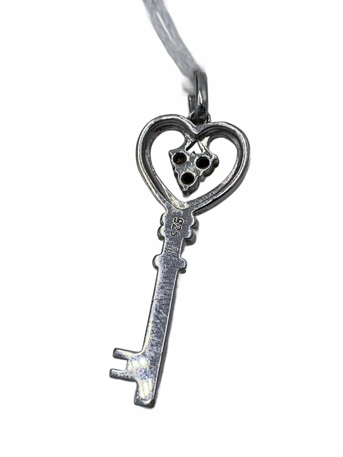 925 Sterling Silver 2.3g Diamonds Heart-Key 1.25" Fine Charm/Pendant