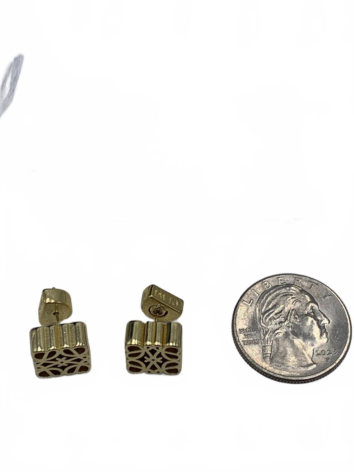 Loewe Goldtone None Geometric 0.5" CJ Earrings