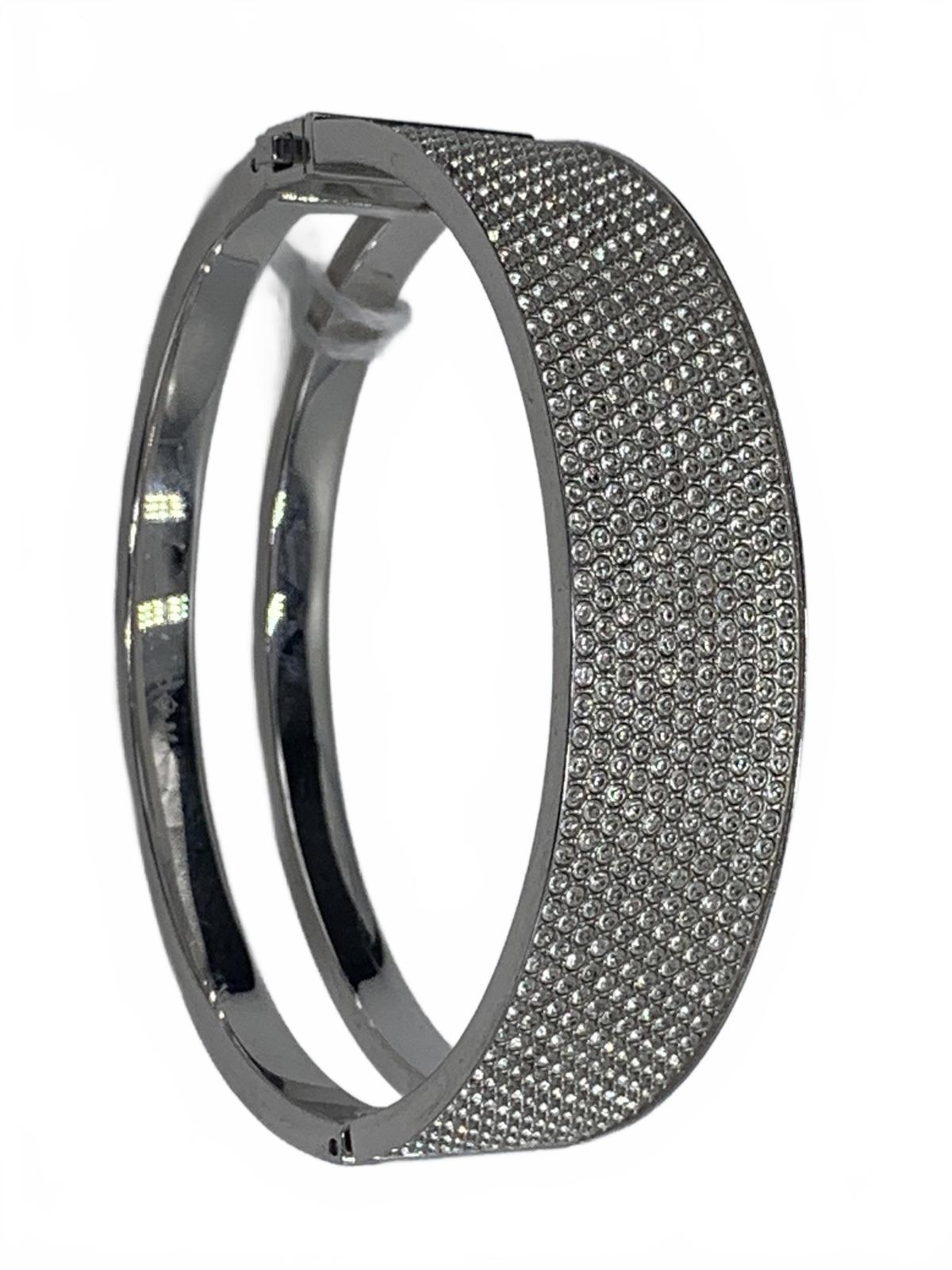 Swarovski Silvertone Crystal Pave 6.75" Intervalle bangle hinged CJ Bracelet
