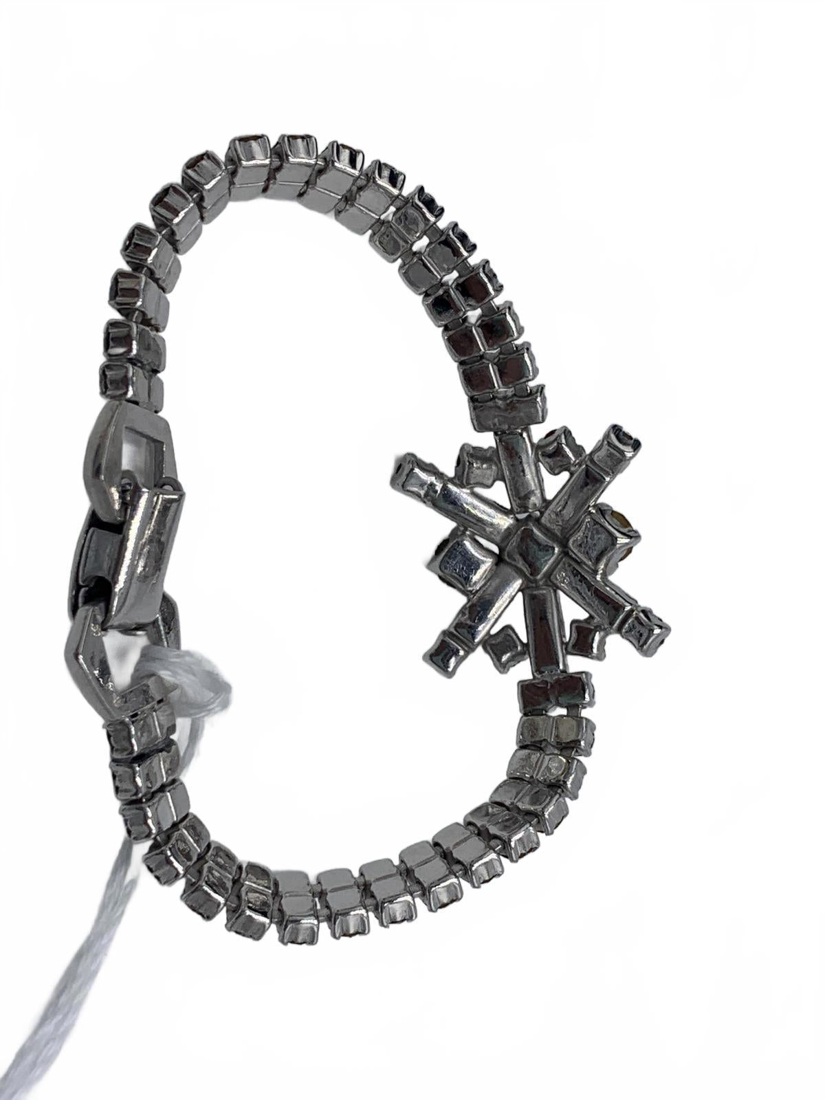 Unsigned Silvertone Rhinestone Art deco style size 6" CJ Bracelet