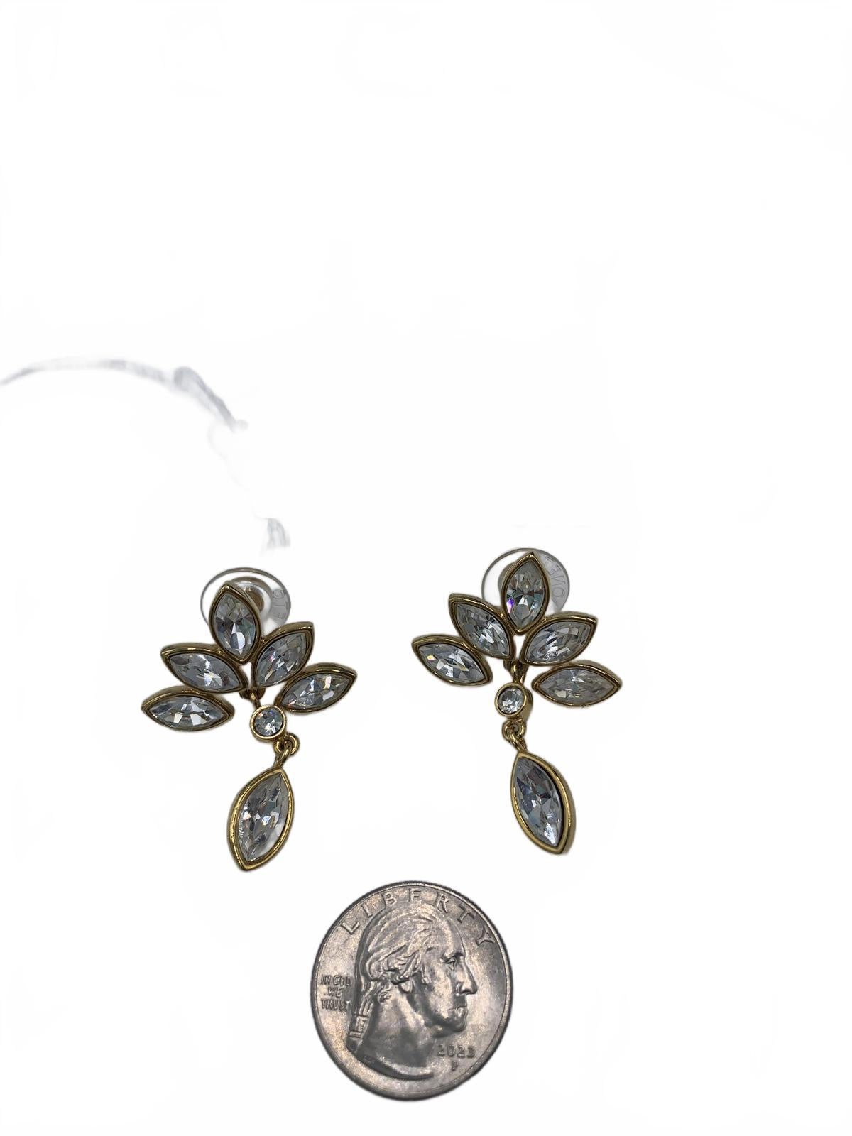 Monet Goldtone 17.3g White Rhinestone Abstract Floral 2 Post CJ Earrings