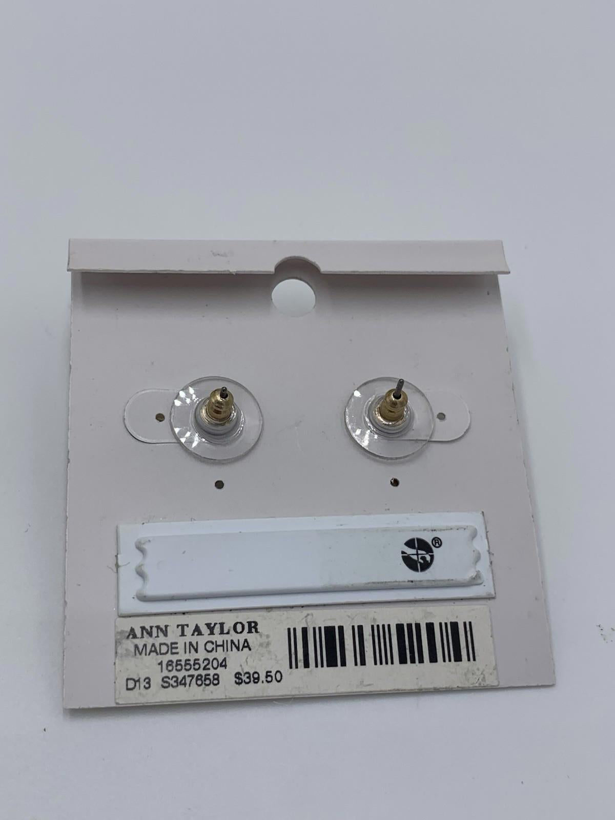 Ann Taylor Stretch Enamel Flower Bracelet Earrings Ring Set