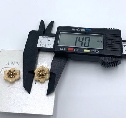 Ann Taylor Stretch Enamel Flower Bracelet Earrings Ring Set