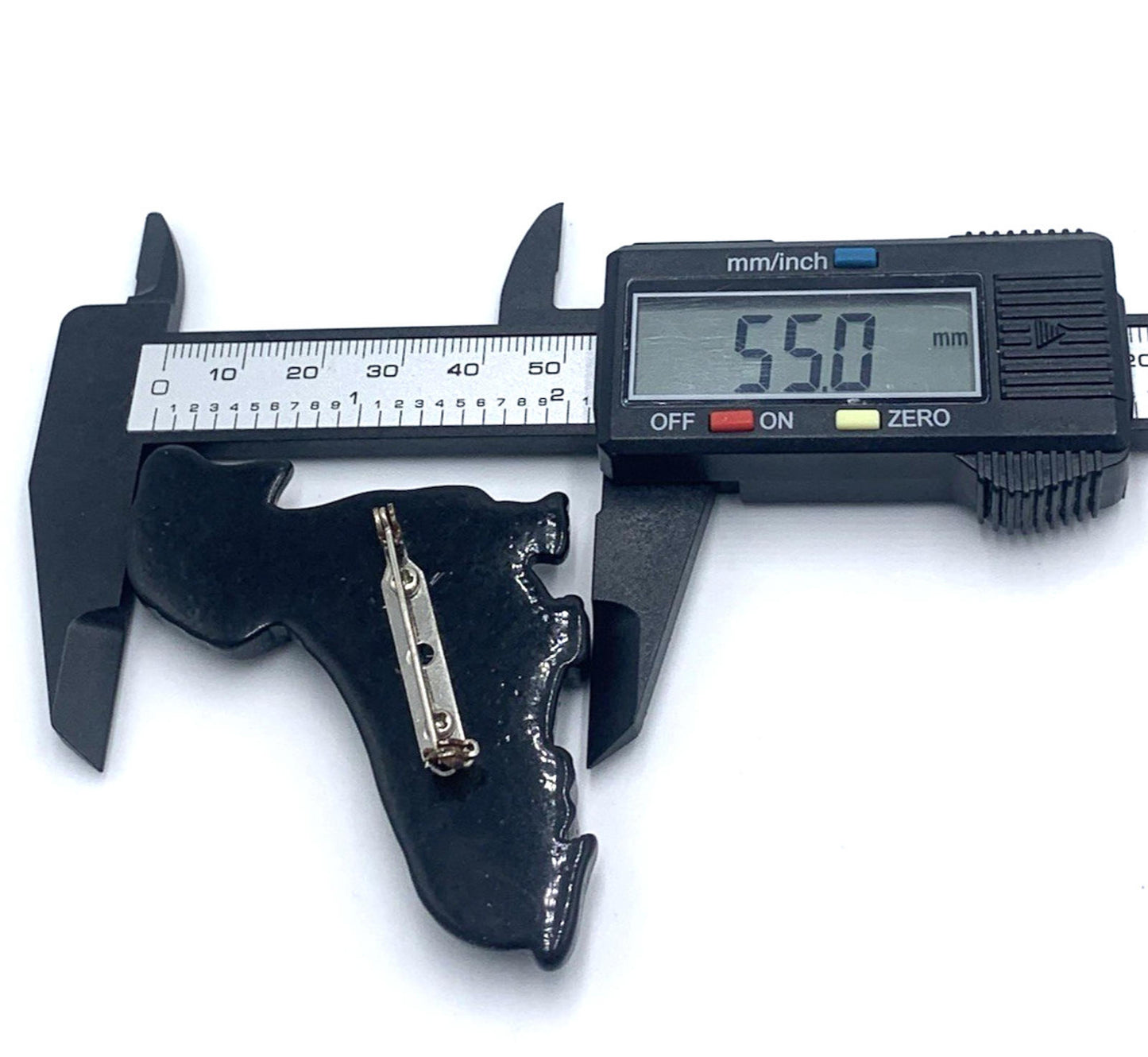 Vintage Daschund Hound Black Lucite Dog Brooch/Pin Mid century Rare