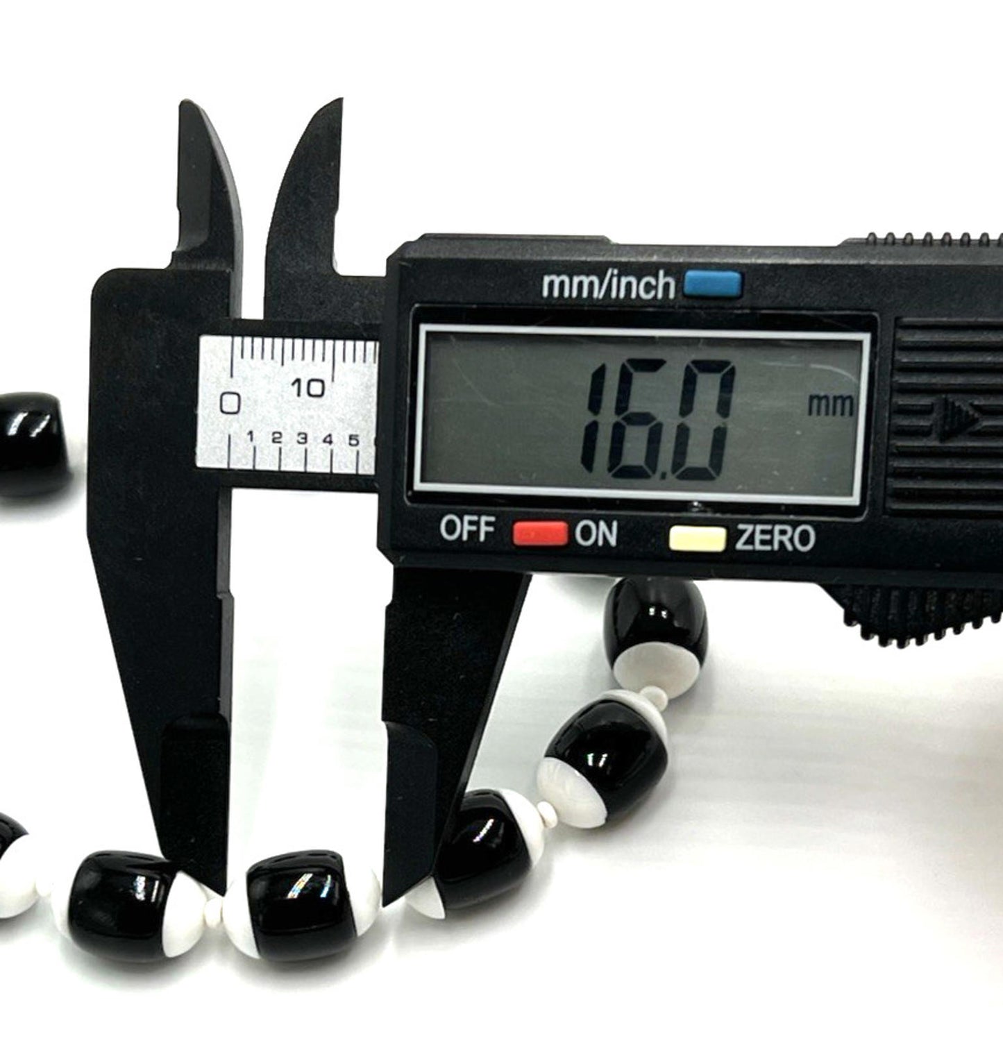 Vintage Miriam Haskell White Black Milk Glass Bead Necklace RARE 28"