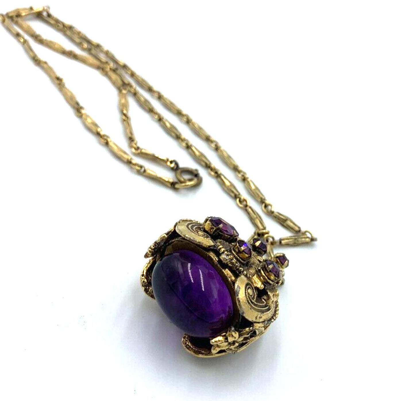 Vintage Victorian Revival Genuine Large Amethyst Cabochon Gold Tone Necklace 25"