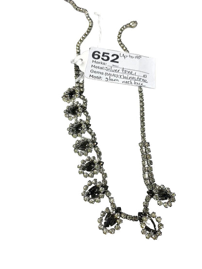 Unsigned Silvertone White & Black Rhinestone Abstract/Florets Necklace